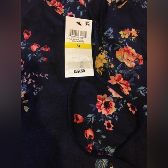 Material Girl Juniors Medium Cropped Hoodie Dark Floral - Picture 6 of 6